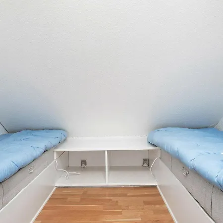 Апартаменты Apartment Lokken